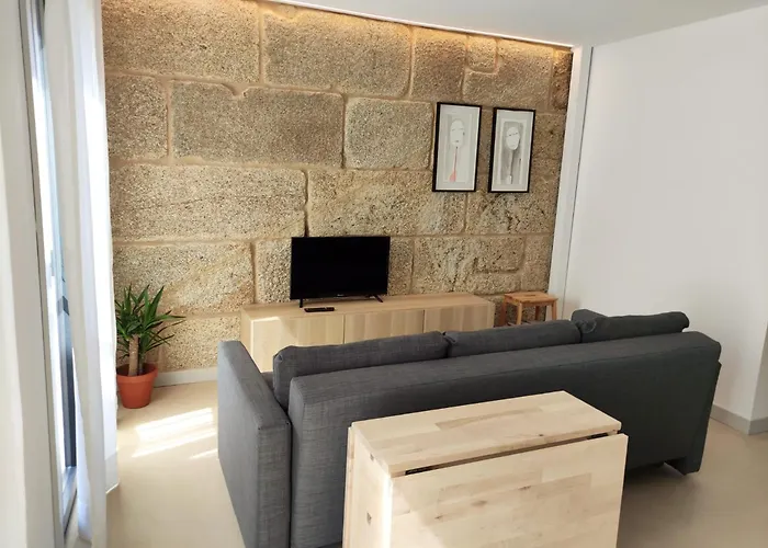 Canovas 21 アパート カルバジーニョ